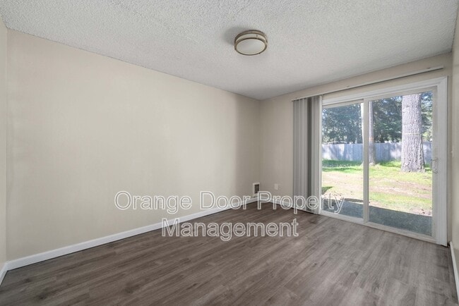 Building Photo - 12311 112th Ave Ct E