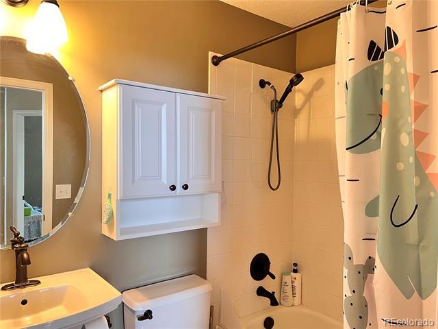 Building Photo - 13485 Marion St