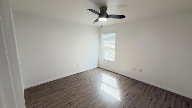Building Photo - 2255 Sheboygan Pl