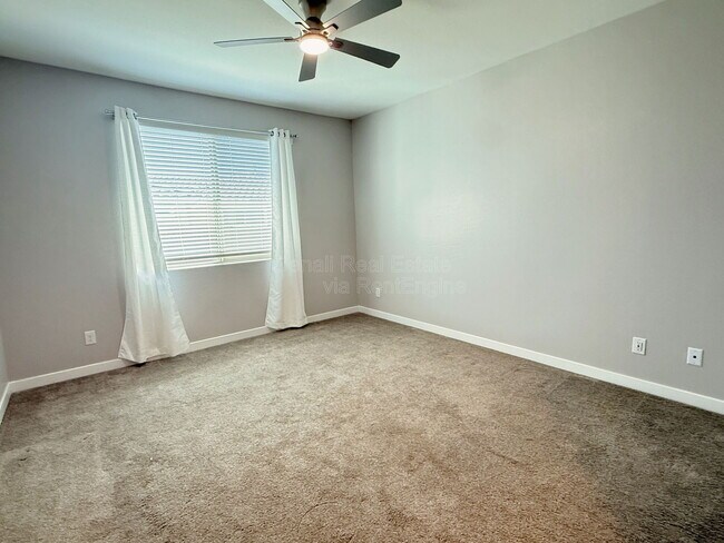 Building Photo - 24795 N 171st Ln