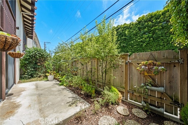 Building Photo - 2322 Palos Verdes Dr W