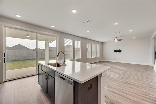 Building Photo - 733 Peaceful Ln