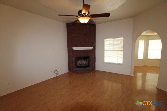 Building Photo - 5211 James Loop