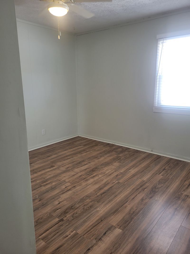 Building Photo - 4440 Saint Ann Ln