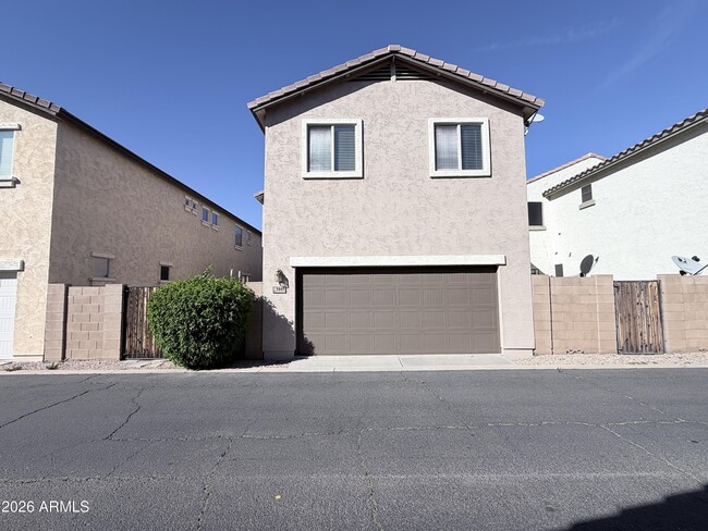 Building Photo - 3449 E Sheffield Rd