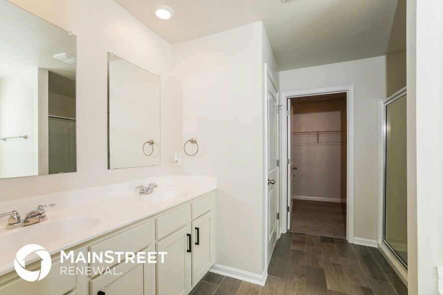 Building Photo - 1448 Archers Cv Wy