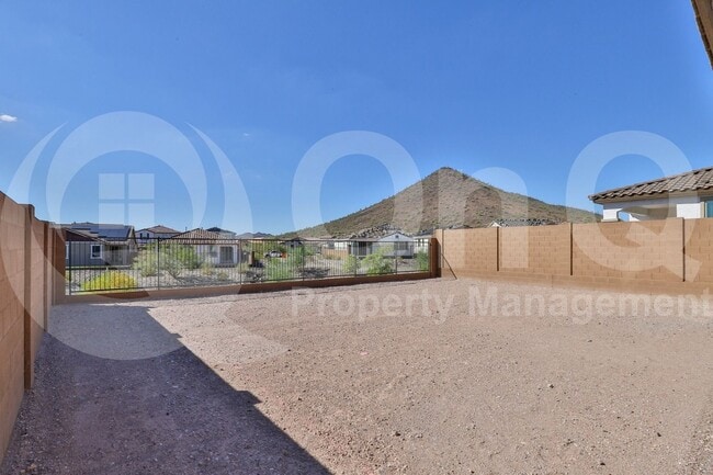 Building Photo - 31974 N 125th Ave