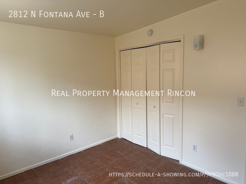 Building Photo - 2812 N Fontana Ave