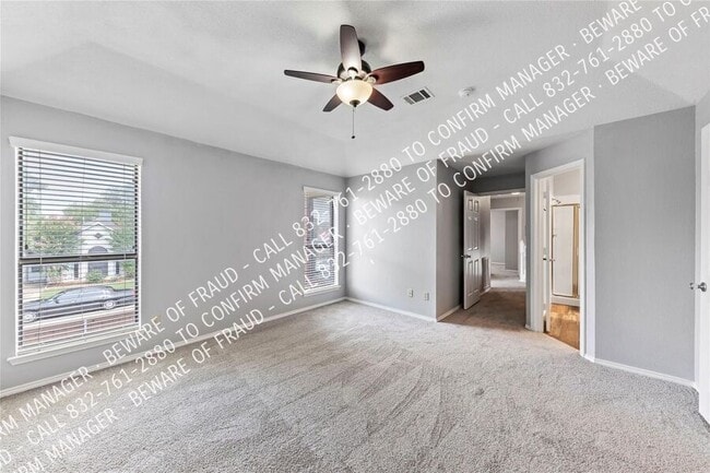 Building Photo - 473 Leisure Ln