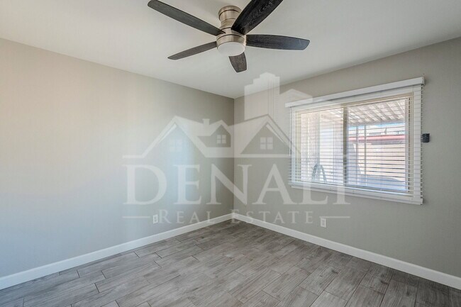 Building Photo - 600 S Dobson Rd