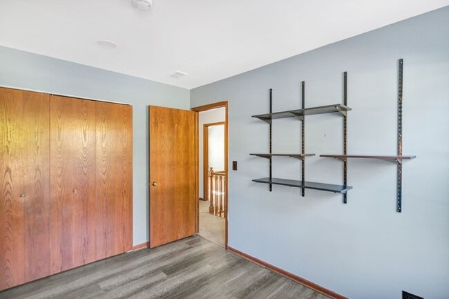 Building Photo - 2116 Glasgow Ct