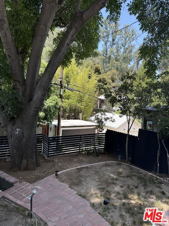 Building Photo - 2226 Stanley Hills Dr