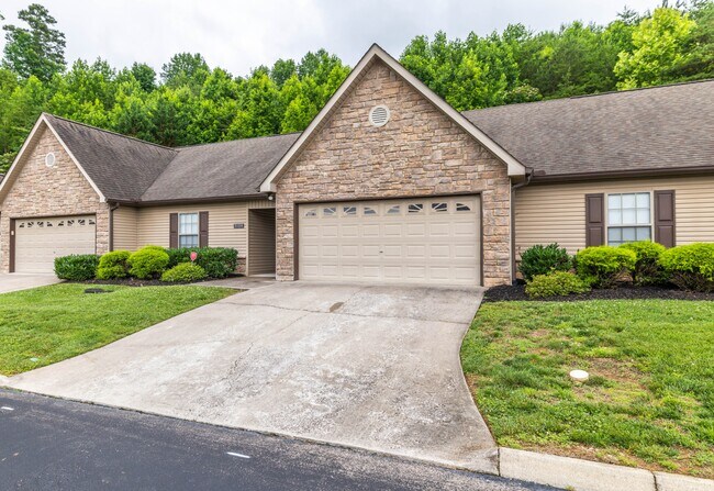 Building Photo - 5104 Cates Bend Way