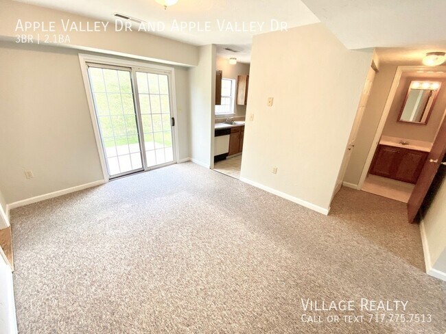 Building Photo - 818 Apple Valley Dr