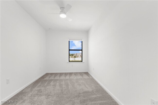 Building Photo - 27859 Solis Grande Dr