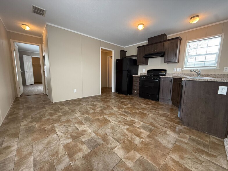 Building Photo - 71618 Penny Ct