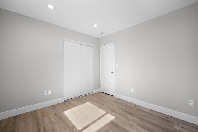 Building Photo - 22570 Los Tigres Dr