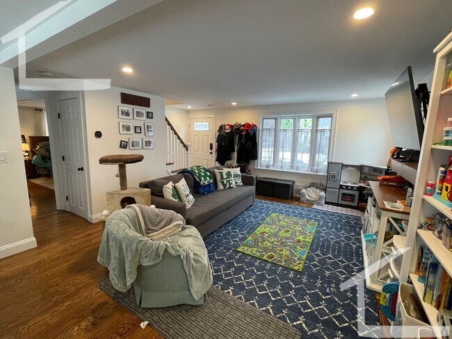 Building Photo - Unique Newton Single Family Home. For you 8/1/26