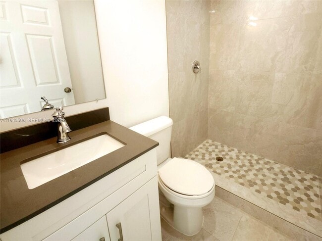 Building Photo - 580 NW 34th St