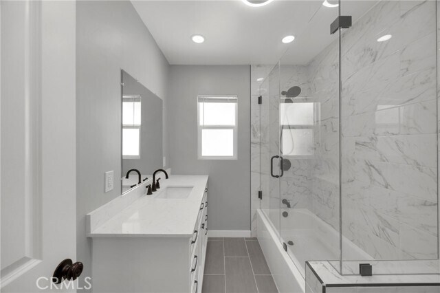 Building Photo - 6327 California Ave