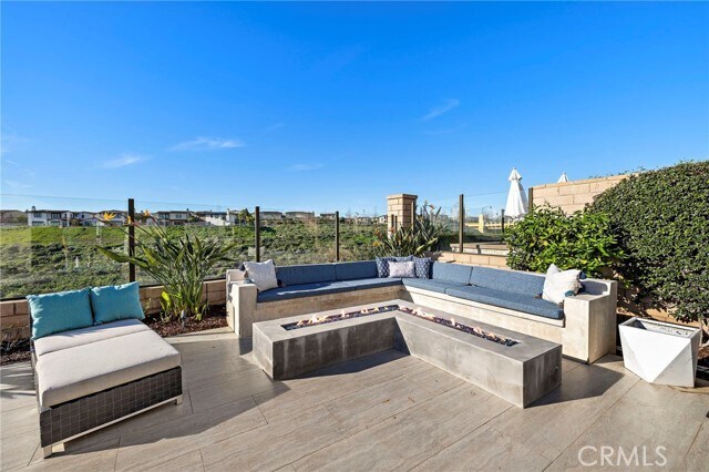 Building Photo - 108 Via Bilbao