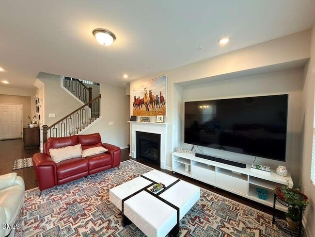 Building Photo - 3500 Barn Rd