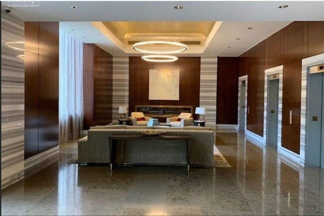 Building Photo - 422 E 72nd St