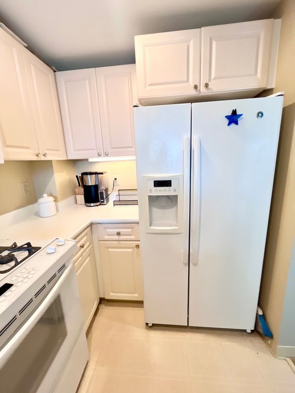 Building Photo - 1 Nassau St