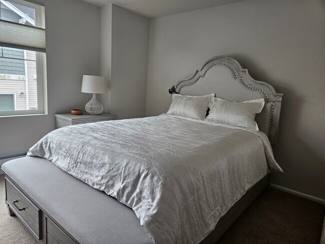 Building Photo - 308 126th Pl SE