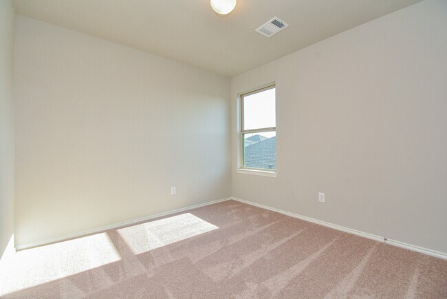 Building Photo - 23410 Briarstone Hbr Trl