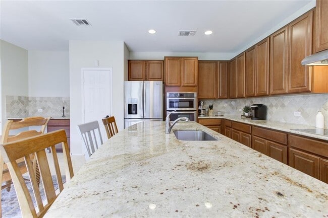 Building Photo - 920 Autumn Sage Way