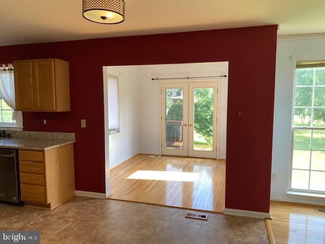 Building Photo - 312 Foxtail Ln