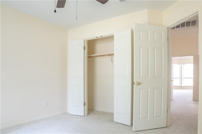 Building Photo - 7764 Yaupon Dr