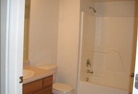 Building Photo - *$300 Move-in Bonus!* Great Condo in Lehi!