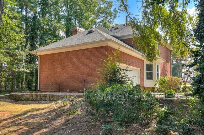 Building Photo - 4401 Pierwood Way