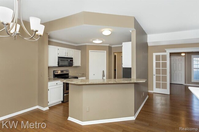 Building Photo - 516 Newburne Pointe