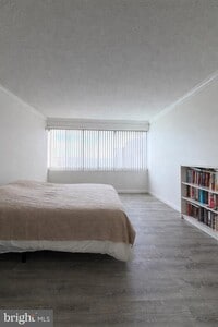 Building Photo - 5500 Friendship Blvd