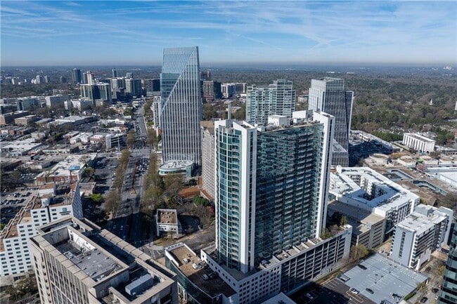 Building Photo - 3324 Peachtree Rd