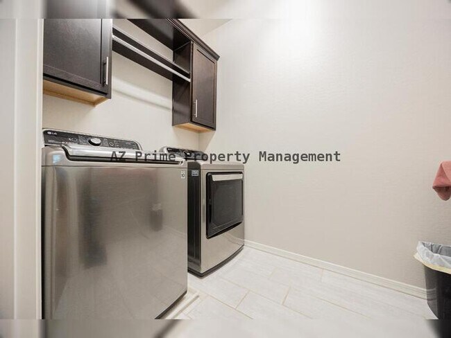 Building Photo - 11777 S 51st Dr