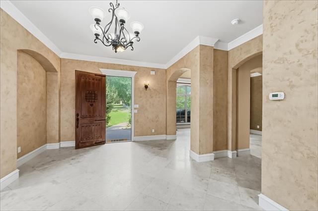 Building Photo - 129 Acorn Ln