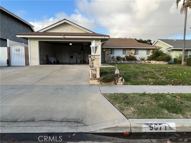 Building Photo - 9071 Mediterranean Dr
