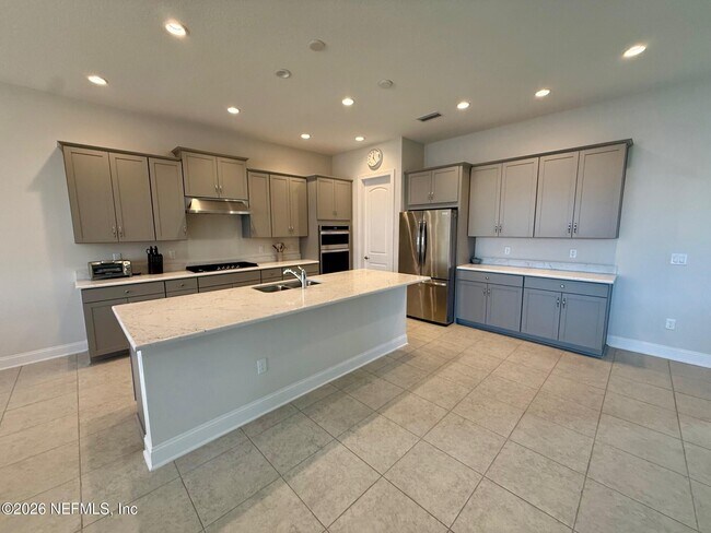 Building Photo - 194 Snowbell Ct