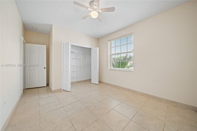 Building Photo - 12543 SW 119th Pl