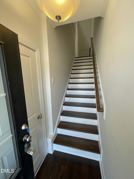 Building Photo - 2843 Dallas Valley Ln