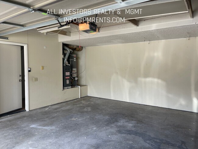 Building Photo - 27783 Tierra Vista Rd