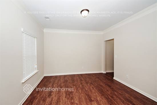 Building Photo - 4112 Oak Field Dr