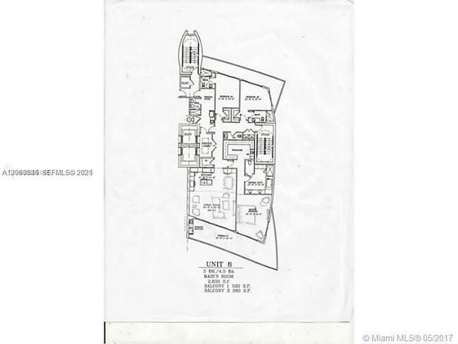 Building Photo - 3250 NE 188th St