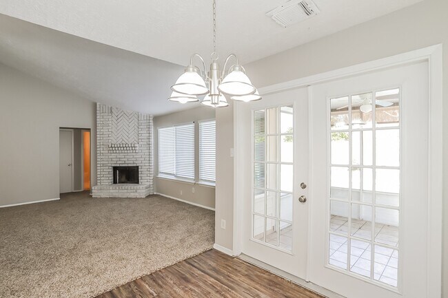 Building Photo - 3007 Becket St