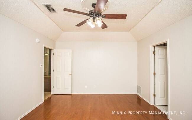 Building Photo - 6024 74th St