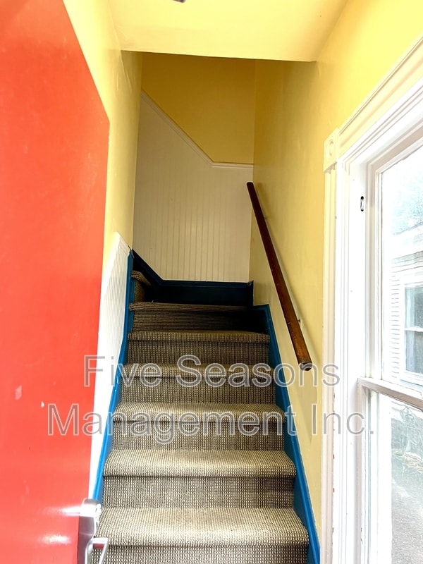 Building Photo - 55 Greene St